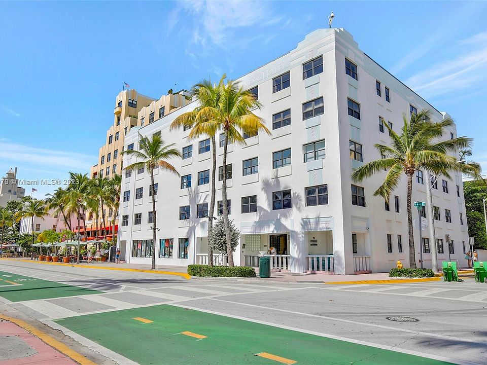 1st image of 1390 Ocean Dr APT 306