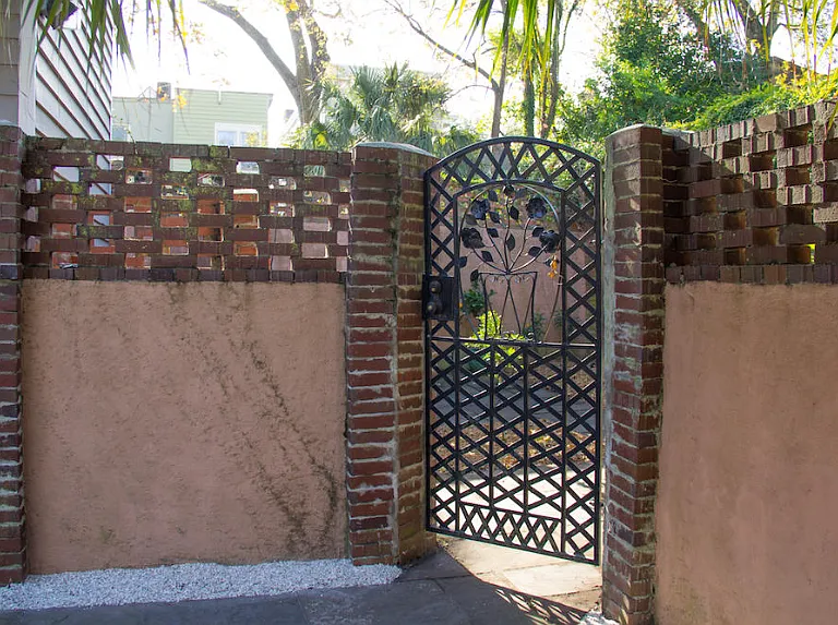 9 Montagu Ct — Photo 3