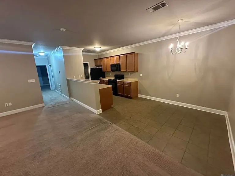 900 Dean Lee Dr #705 — Photo 5