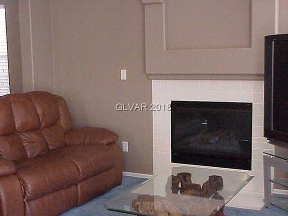 3rd image of 2084 Fallsburg Way