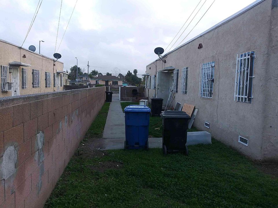 1st image of 719 E Imperial Hwy #719