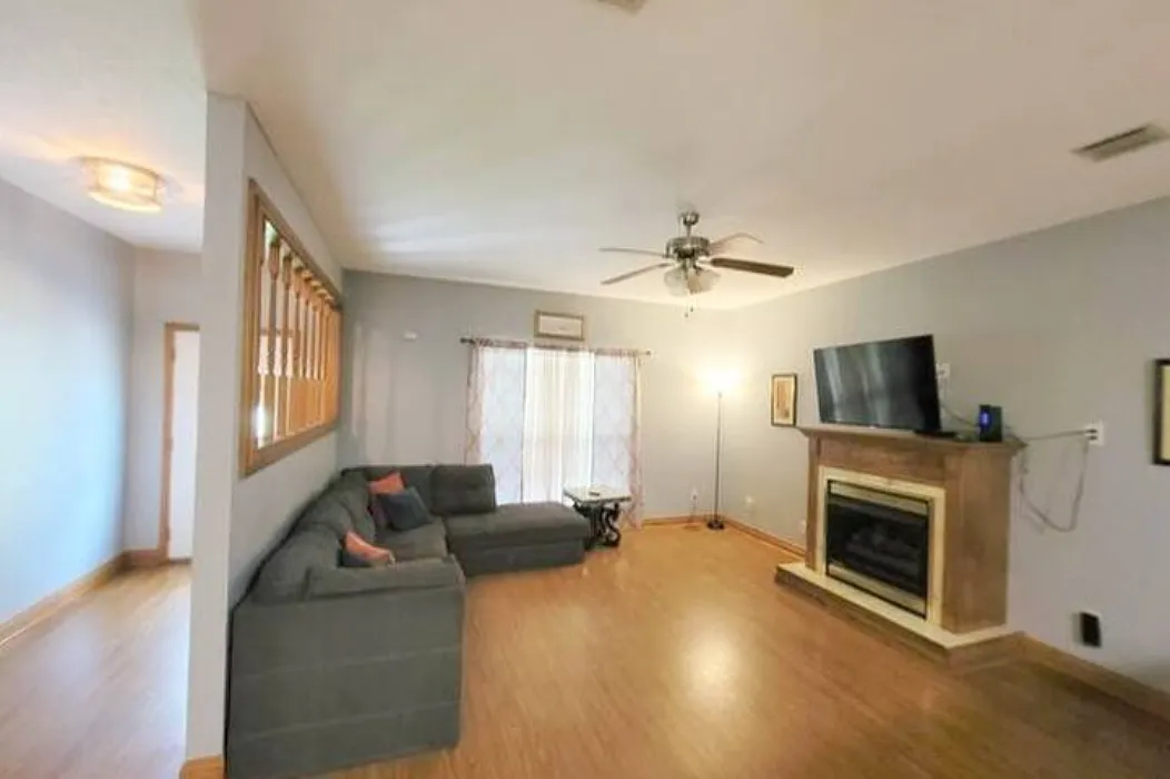 1408 Christie - 1 — Photo 3