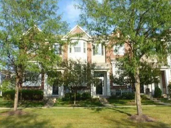 15359 Sheffield Square Pkwy, Orland Park, IL 60462