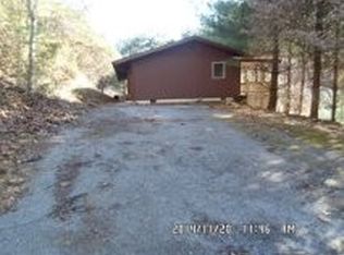 22 Right Fork Samons Br, Banner, KY 41603