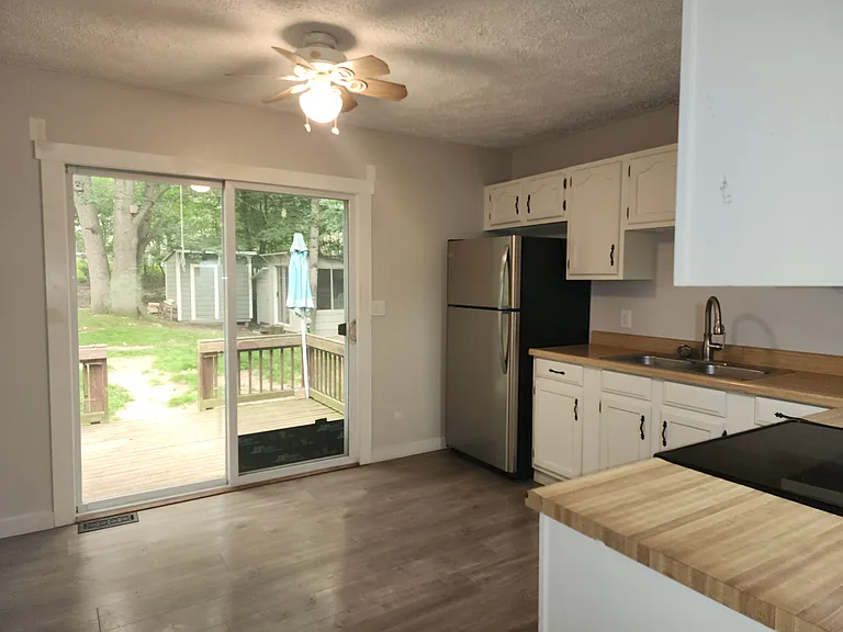 4416 Eagle Crest Dr — Photo 5