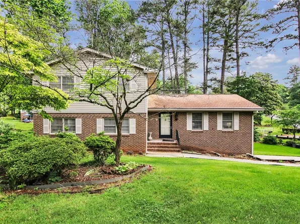 4476 Freeman Ct, Norcross, GA 30093