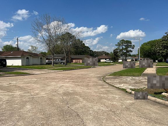 5th image of 15523 Indian Woods Dr