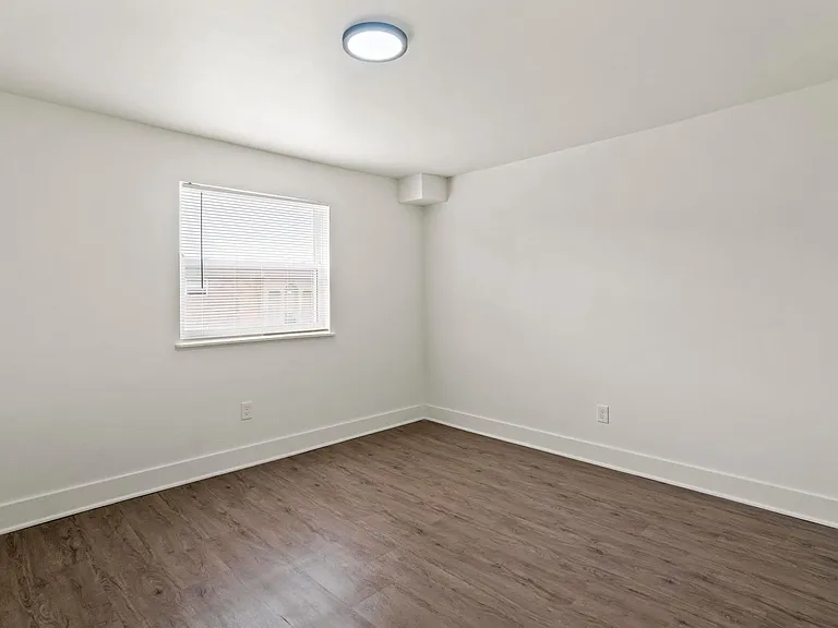Greenway Trail Apartments — Photo 54