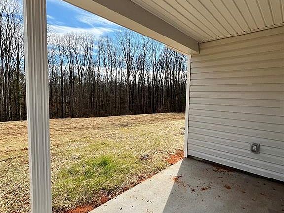 4th image of 161 Big Pine Dr