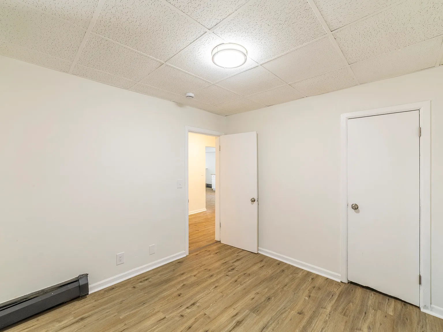 3 bed, $1,500 — Photo 4