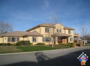 2305 Westfield Dr, Lancaster, CA