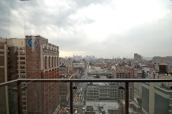 Rented by Perry Associates NYC Inc | media 28