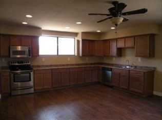 3016 W Lisbon Ct, Phoenix, AZ 85053