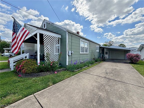 2nd image of 805 Pomeroy Pike