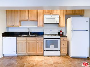 6727 Orion Ave #6727.5, Van Nuys, CA 91406