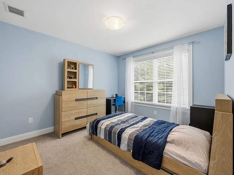 21 Carson Way — Photo 17