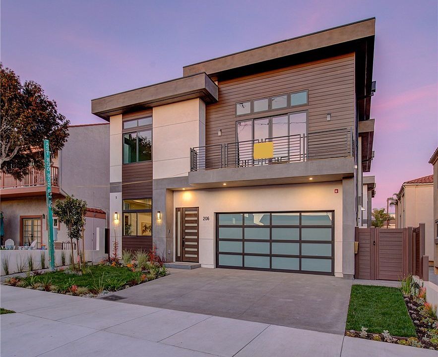 1st image of 206 N Juanita Ave