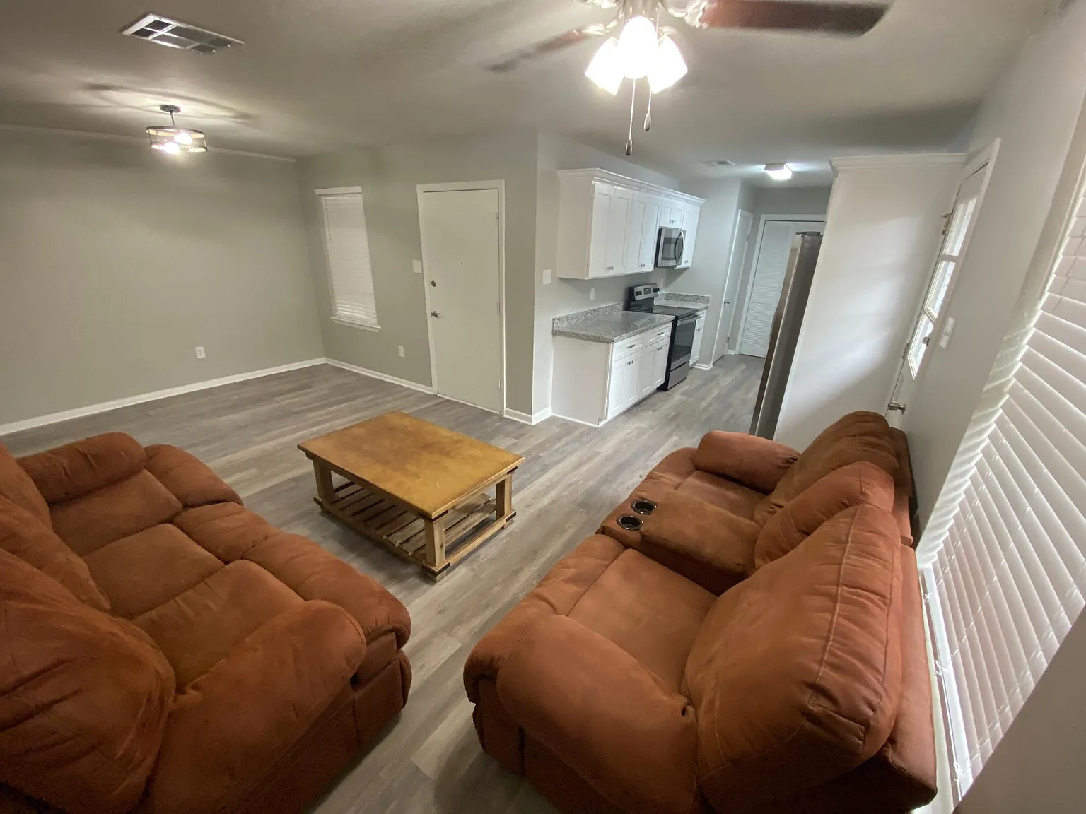 628 Carrollton Ave — Photo 3