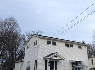 15 Orchard St, Fairport, NY