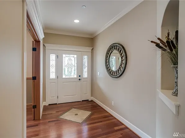 (undisclosed Address), Renton, WA 98055