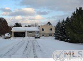 655 S Baldwin Rd, Oxford, MI 48371