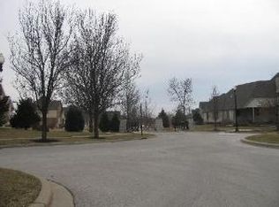 513 Rookery Ln, Joliet, IL 60431