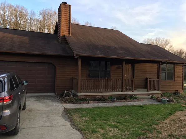 7504 Foxtrail Dr, Knoxville, TN 37918