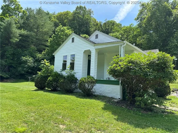 1202 Jericho Rd, Pt Pleasant, WV 25550