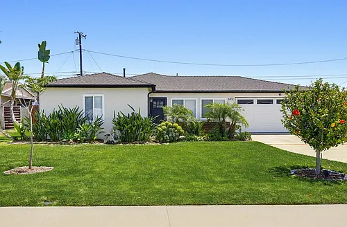 6102 Glacier Dr Photo 1