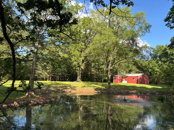 1490 India Rd, Paris, TN 38242