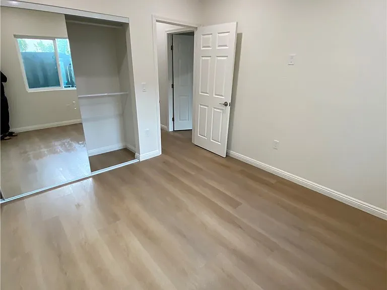 18543 Ingomar St #18543 — Photo 8