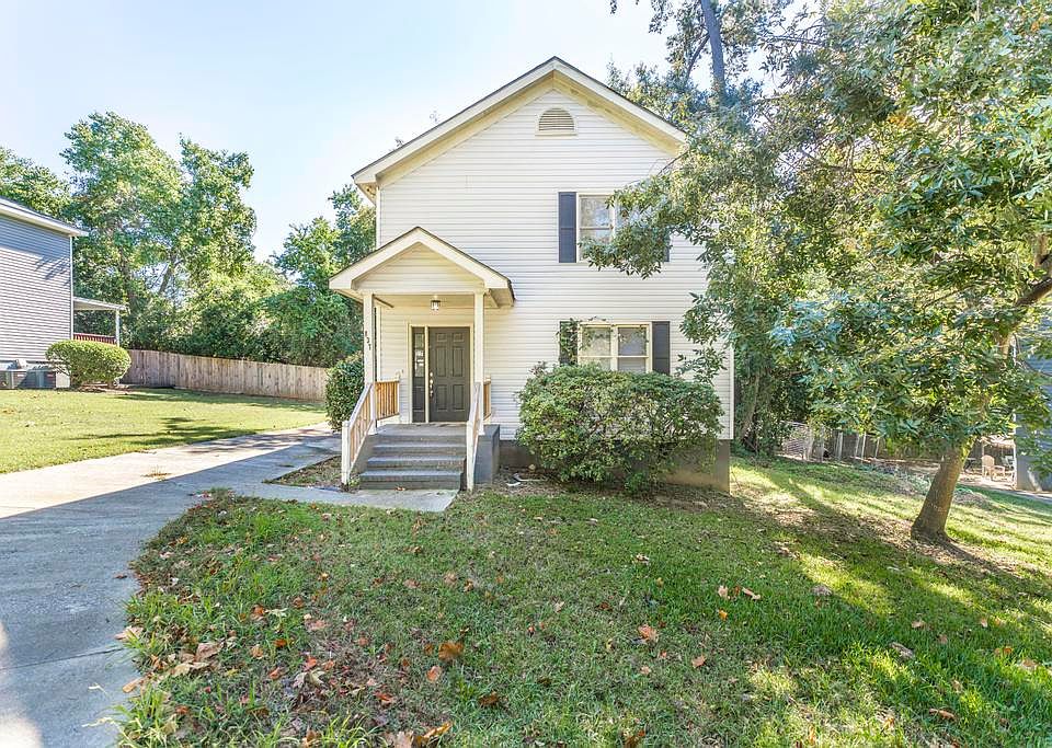 1st image of 837 Parkview Ct