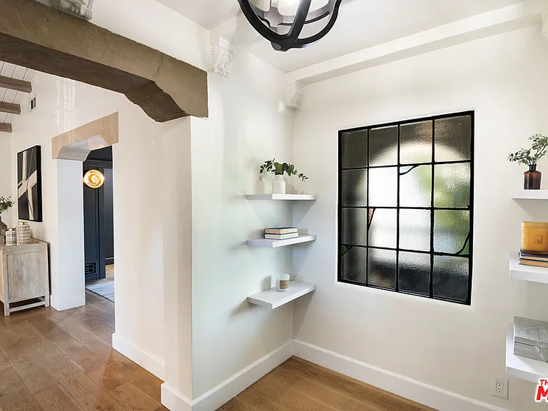 311 N Mansfield Ave #U — Photo 4