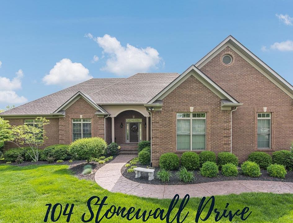 1st image of 104 Stonewall Dr