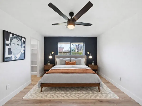 1201 Sandpiper Dr, Seabrook, TX 77586