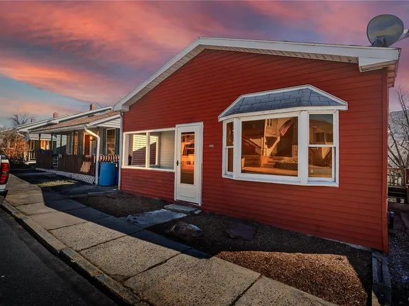 688 Princeton Ave, Palmerton, PA 18071