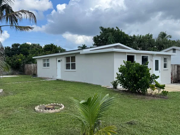 85 NE 16th St, Stuart, FL 34994