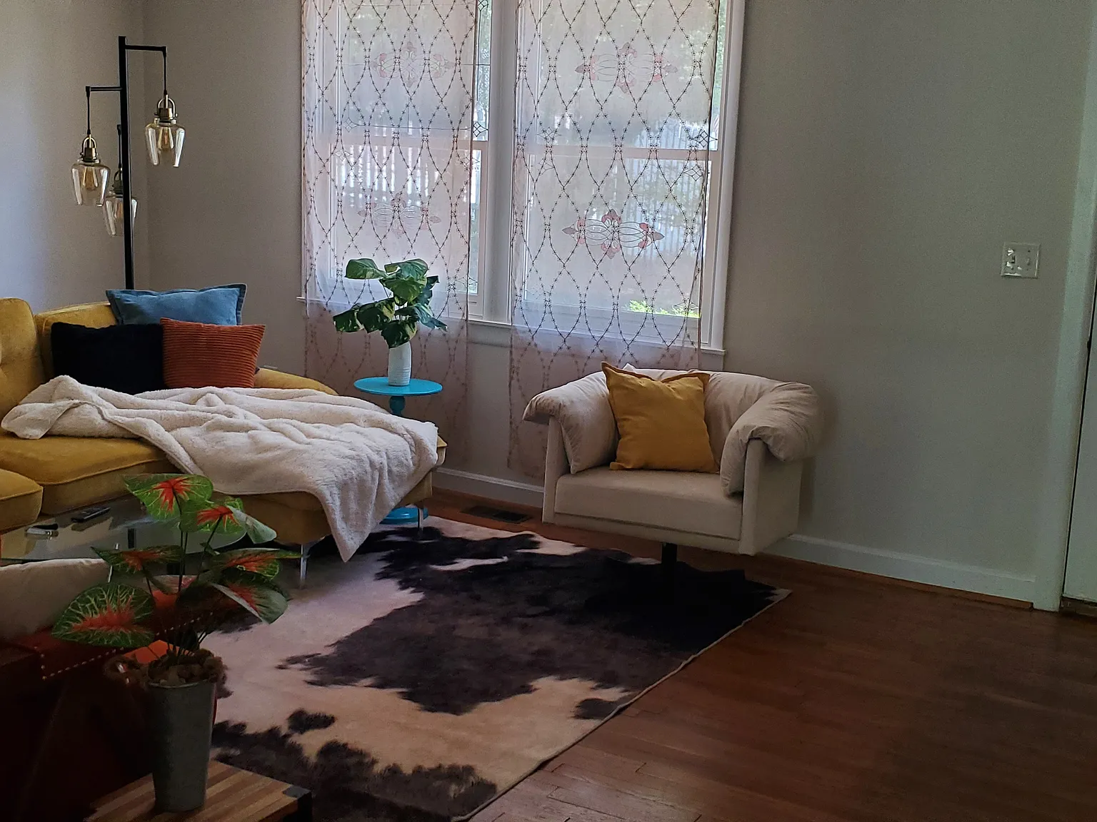 5325 Mimosa Dr — Photo 2