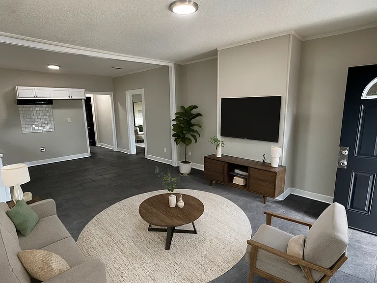 2760 Lola Ave — Photo 5