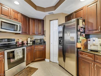 2745 1st St APT 2502, Fort Myers, FL, 33916