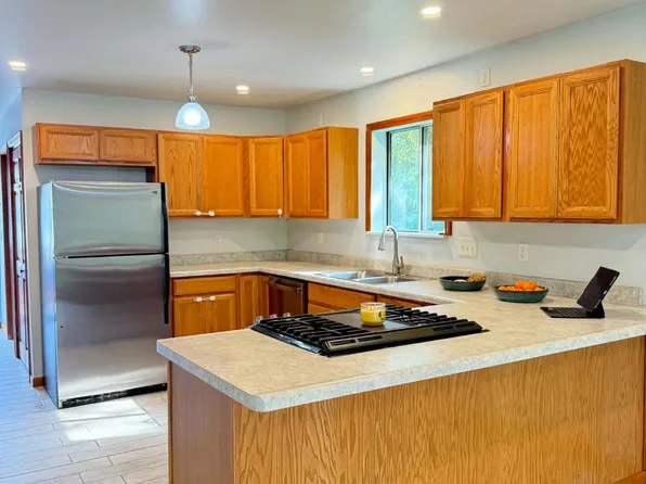 2195 Raymond St, Alpena, MI 49707