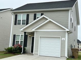 245 Gretzky Pkwy, Clayton, NC 27527
