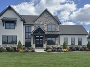 2000 Rolling Meadow Rd, Lebanon, PA 17046