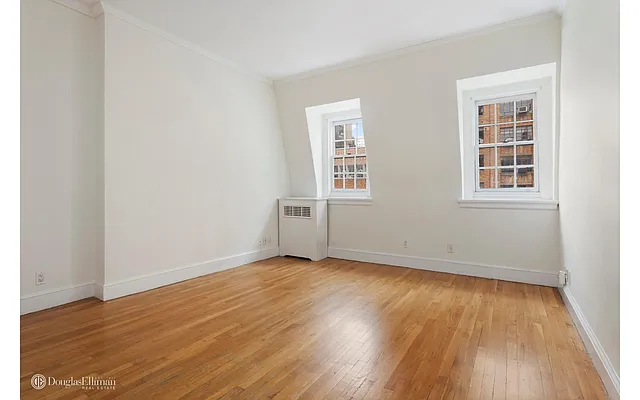 Rented by Douglas Elliman | media 3