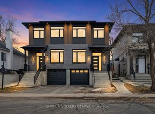 151 Longpre St, Ottawa, ON K1L 7J5