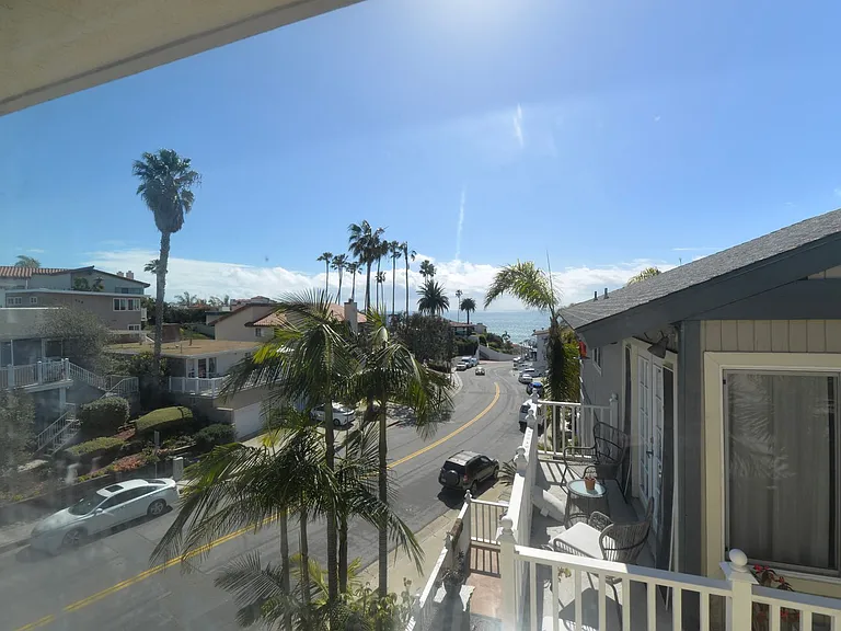 510 Avenida Victoria — Photo 19