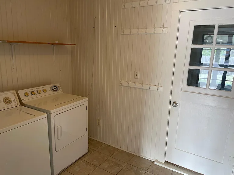 4205 Nagle St — Photo 15