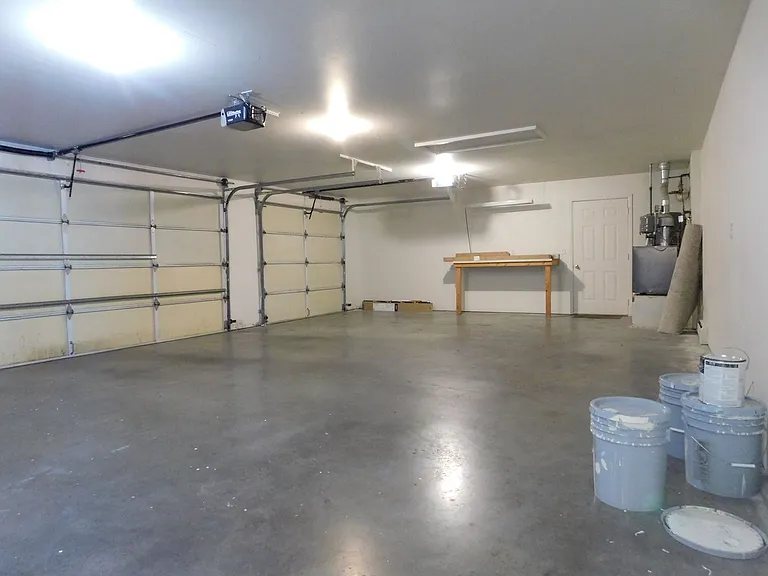 579 Darby Dr — Photo 19