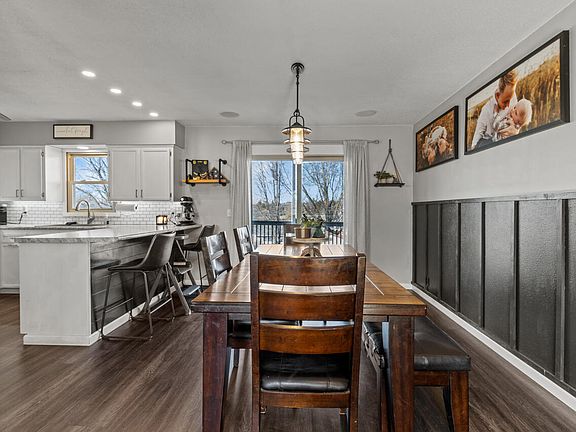 4th image of 1009 Chautauqua Dr