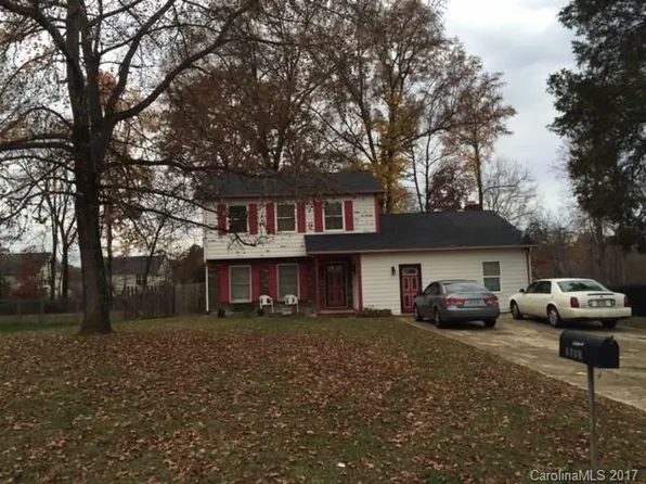 1512 Elswick Ln, Charlotte, NC 28214